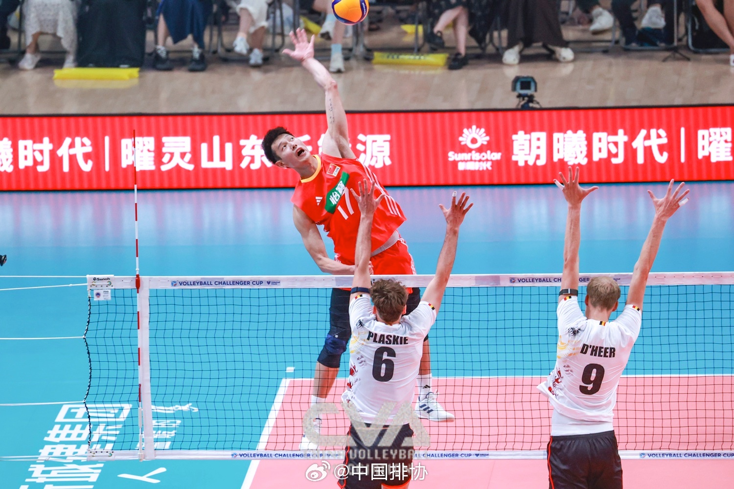 中国男排力克比利时斩获挑战者杯冠军，锁定世