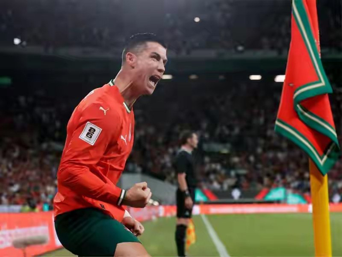 世界杯最后6张门票争夺战：生死战引爆全球球迷