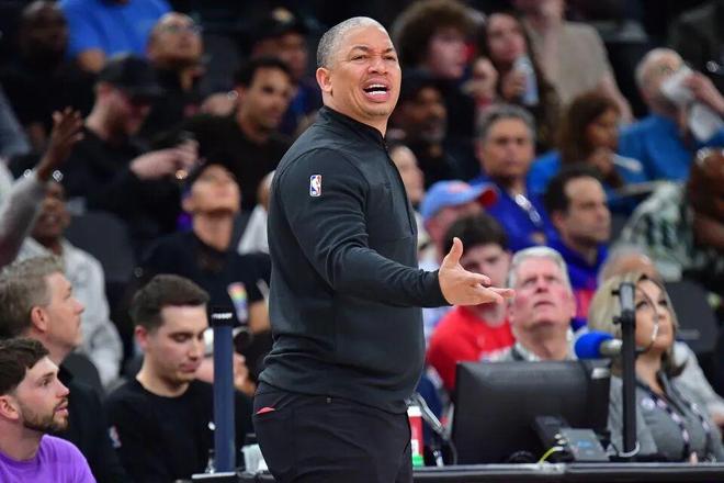 快船绝地反击逆转步行者 伦纳德带伤绝杀定乾坤